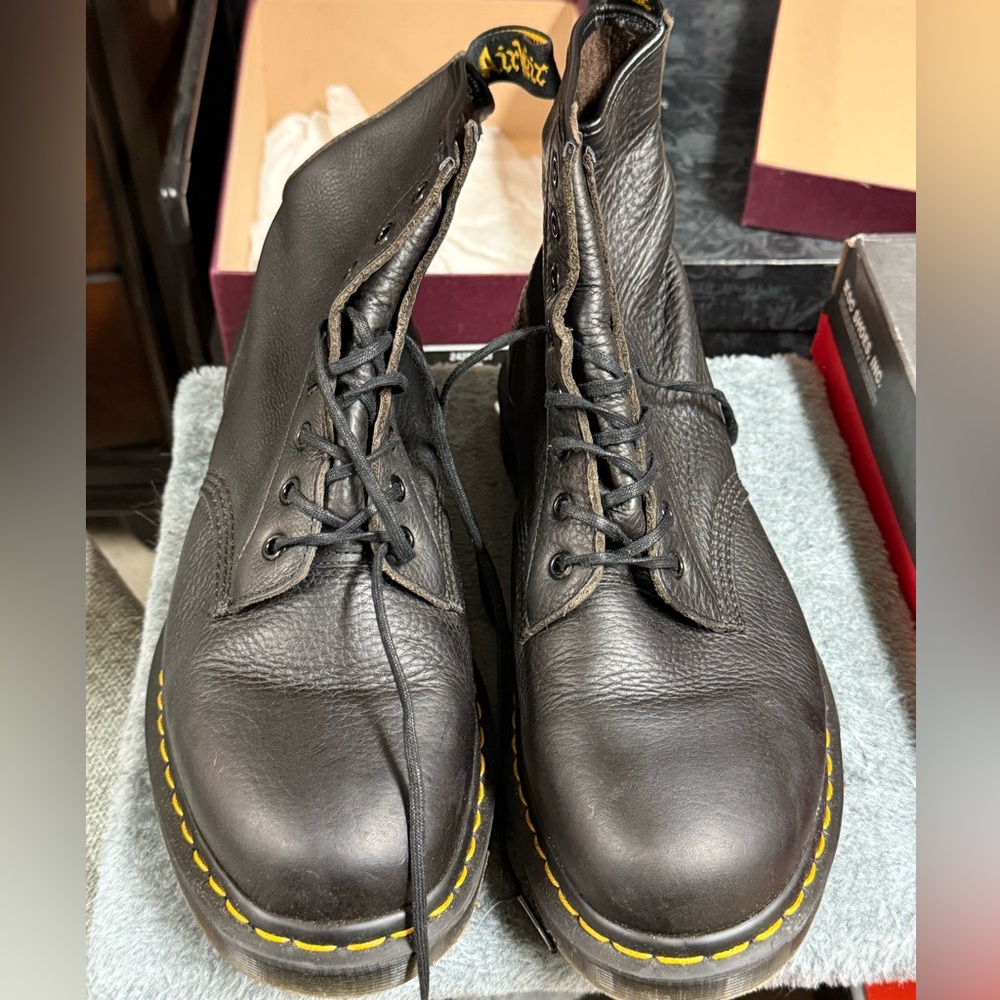 Black Doc Martens Men's Boots